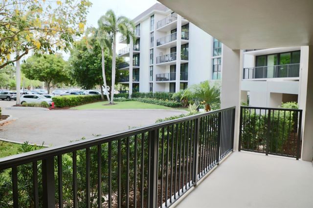 1301 River Reach Drive 111, Fort Lauderdale, FL 33315