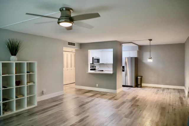 1301 River Reach Drive 111, Fort Lauderdale, FL 33315