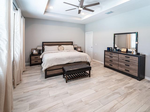 5301 PAVIA DRIVE, St Cloud, FL 34771