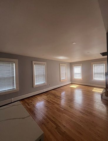 16 Samoset Ave 2, Mansfield, MA 02048