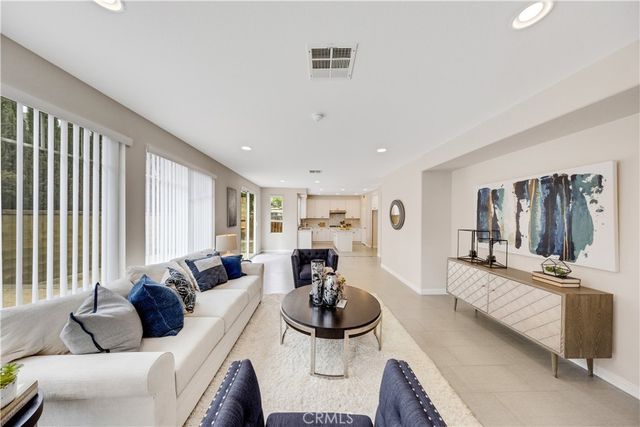 6781 Vanderbilt, Chino, CA 91710