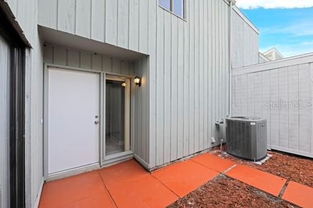 1502 NE BUCKEYE ROAD NE 2, Winter Haven, FL 33881