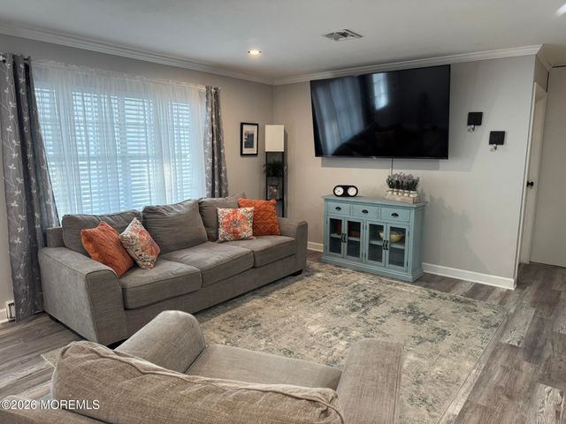 49C Cambridge Court 100c, Lakewood, NJ 08701