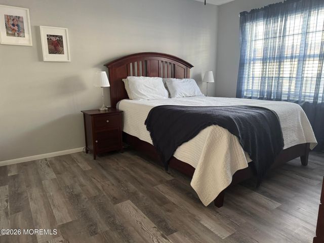 49C Cambridge Court 100c, Lakewood, NJ 08701