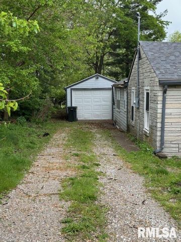 6812 33rd Street, Moline, IL 61265