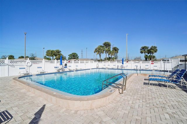 24862 US HIGHWAY 19 N 1701, Clearwater, FL 33763