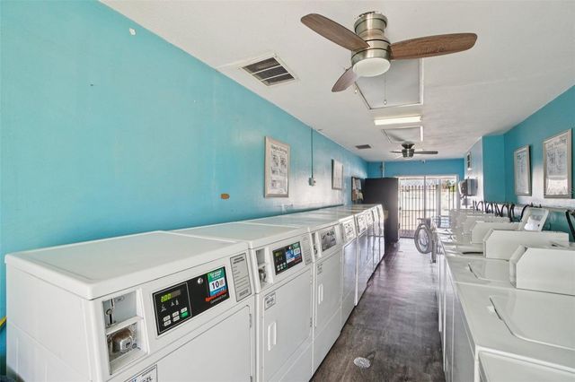 24862 US HIGHWAY 19 N 1701, Clearwater, FL 33763