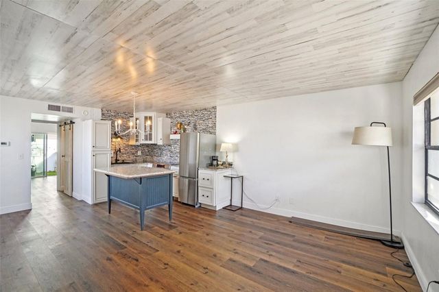 24862 US HIGHWAY 19 N 1701, Clearwater, FL 33763