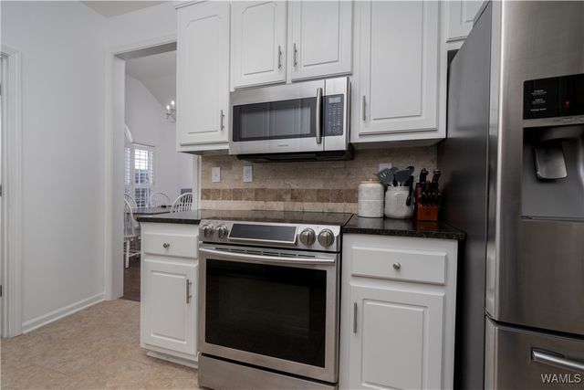 11105 Dexter Ave, Northport, AL 35475