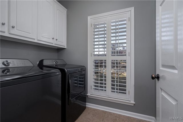 11105 Dexter Ave, Northport, AL 35475