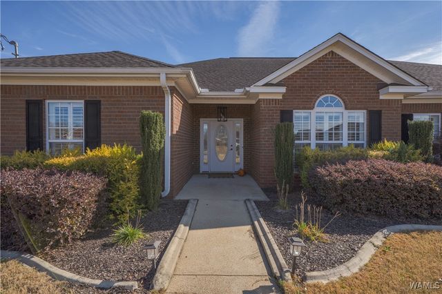 11105 Dexter Ave, Northport, AL 35475