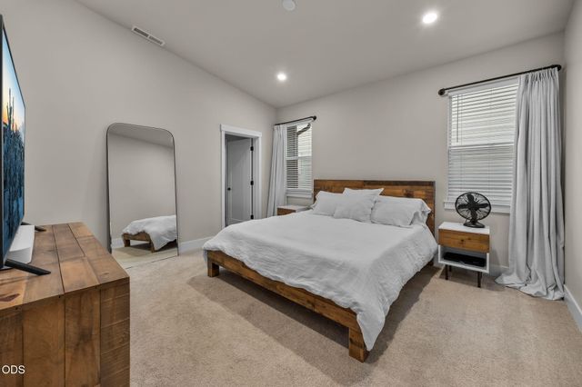 20843 SE Caldera Drive, Bend, OR 97702