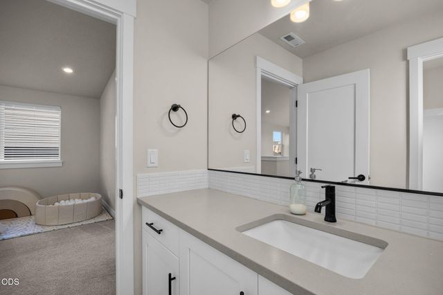 20843 SE Caldera Drive, Bend, OR 97702