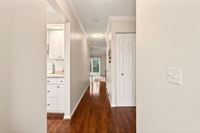 609 French Road, Brighton, NY 14618