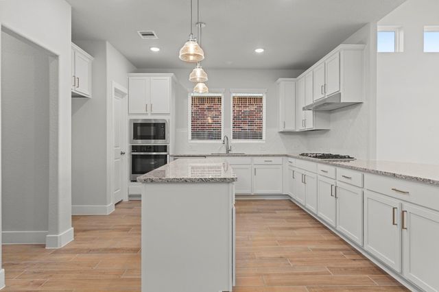 2453 Seaglass Terrace Drive, Katy, TX 77493
