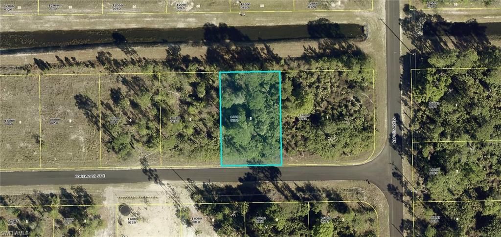 1255 Edgewood ST E, LEHIGH ACRES, FL 33974 — exterior