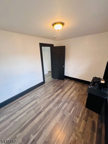 84 Lincoln Pl, Irvington Twp., NJ 07111