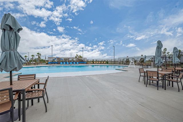 1214 Red Hills Drive, Rosharon, TX 77583