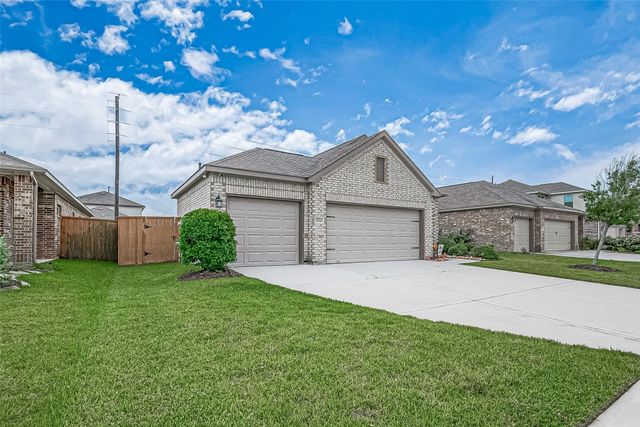 1214 Red Hills Drive, Rosharon, TX 77583