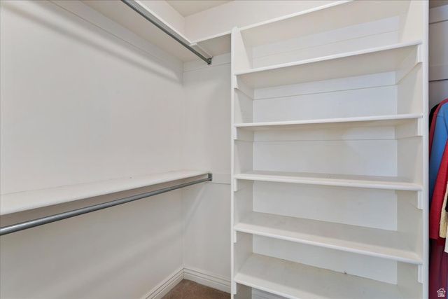 190 W NEWBURY LN, Harrisville, UT 84414