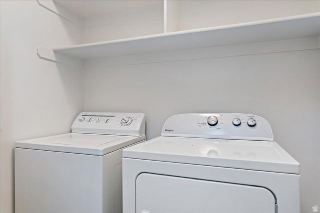 190 W NEWBURY LN, Harrisville, UT 84414