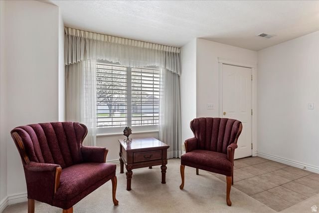 190 W NEWBURY LN, Harrisville, UT 84414