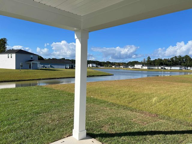 808 Wapama St., Little River, SC 29566