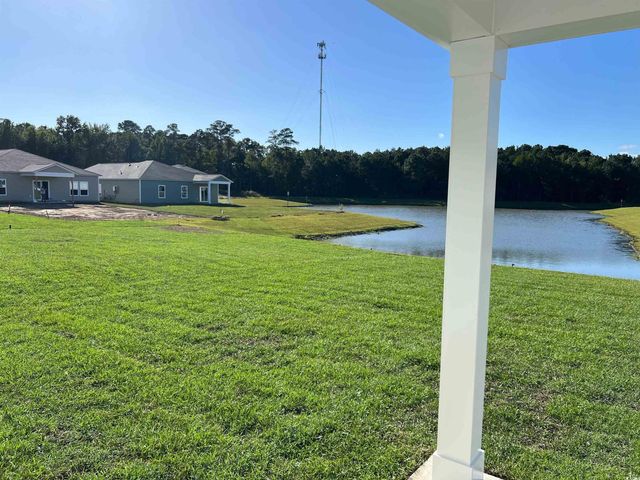 808 Wapama St., Little River, SC 29566