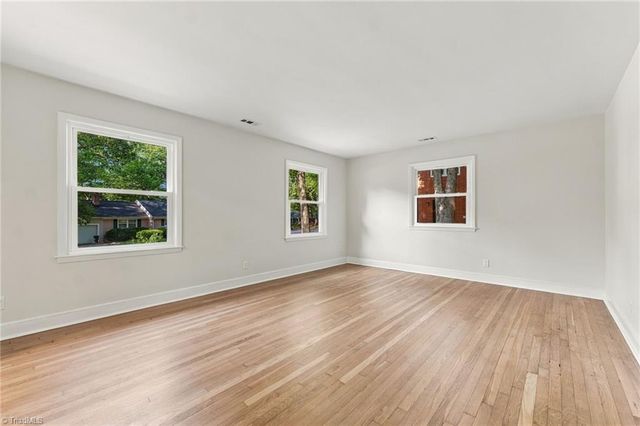 3514 Fox Place, Greensboro, NC 27408