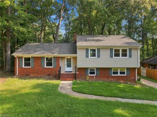 3514 Fox Place, Greensboro, NC 27408