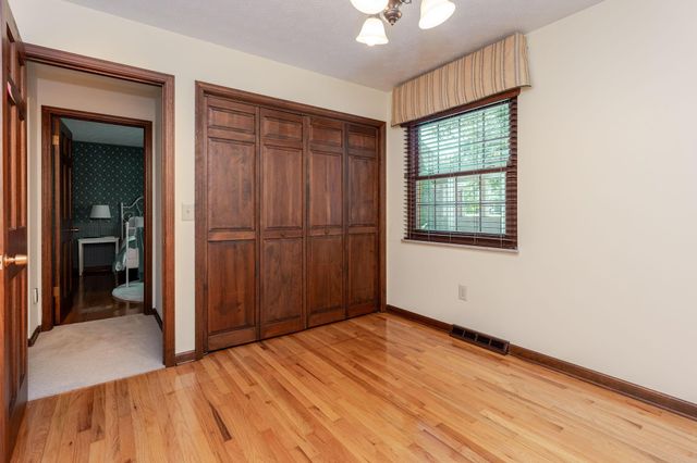 1350 Carriage Road, Powell, OH 43065