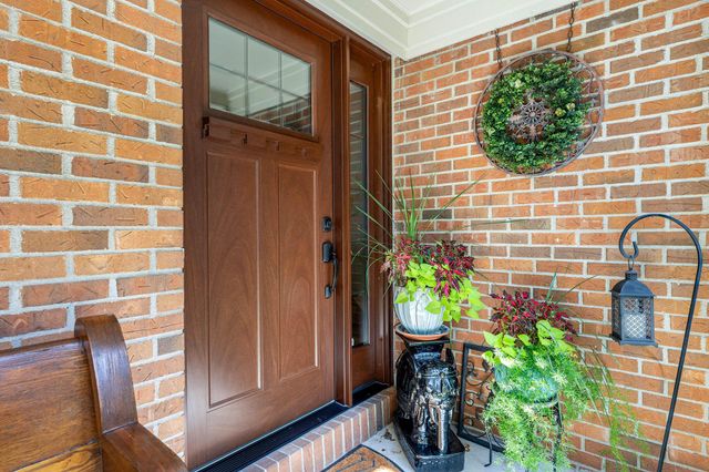 1350 Carriage Road, Powell, OH 43065