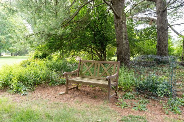 1350 Carriage Road, Powell, OH 43065