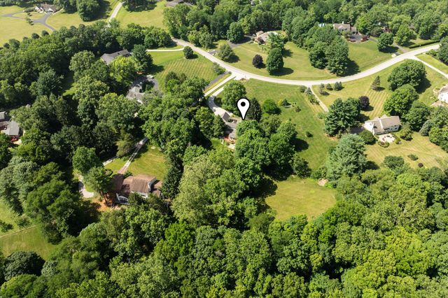 1350 Carriage Road, Powell, OH 43065