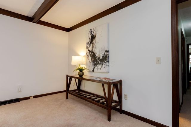 1350 Carriage Road, Powell, OH 43065