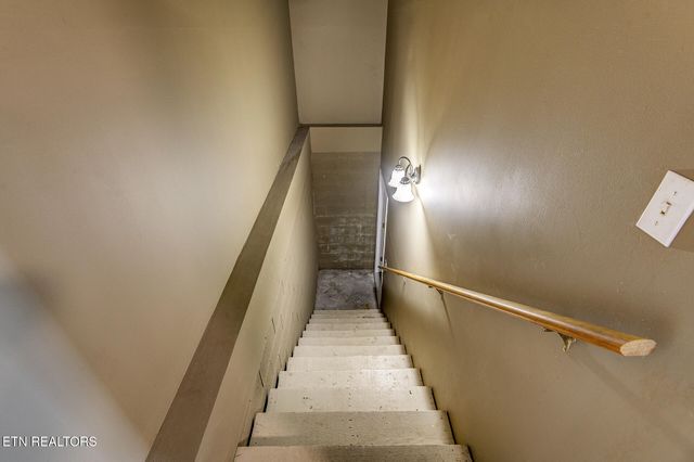 503 Long Ave, Newport, TN 37821