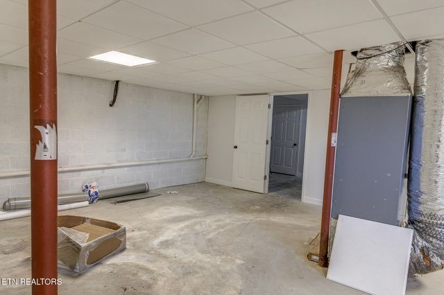 503 Long Ave, Newport, TN 37821