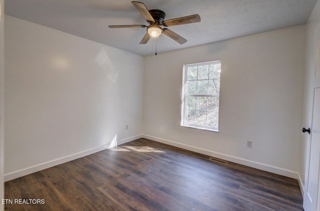 503 Long Ave, Newport, TN 37821