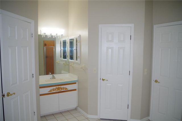 4207 ELBA PLACE, Valrico, FL 33596