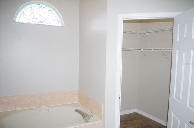 4207 ELBA PLACE, Valrico, FL 33596