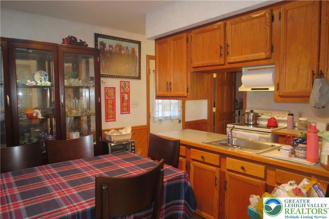 2416 South Alice Street, Allentown City, PA 18103