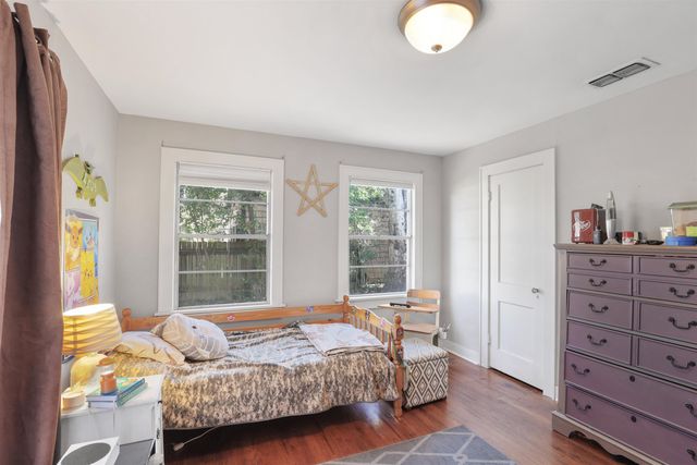 712 Hunter St, Kilgore, TX 75662