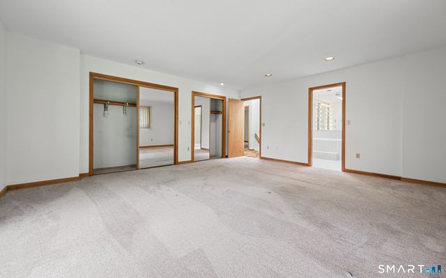 547 Simsbury Road, Bloomfield, CT 06002