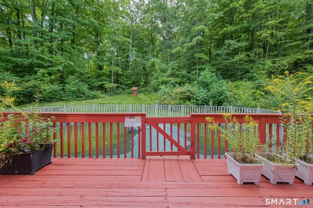 547 Simsbury Road, Bloomfield, CT 06002
