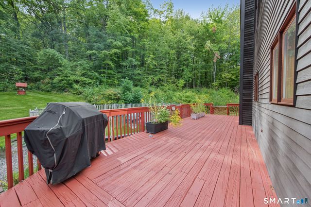 547 Simsbury Road, Bloomfield, CT 06002