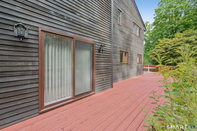 547 Simsbury Road, Bloomfield, CT 06002