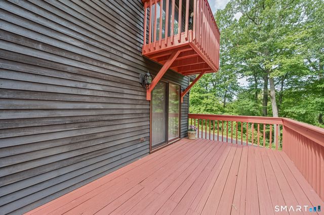547 Simsbury Road, Bloomfield, CT 06002