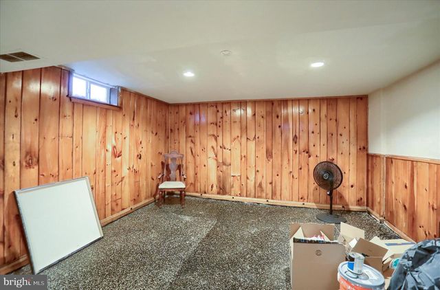 3917 DURHAM RD, Harrisburg, PA 17110