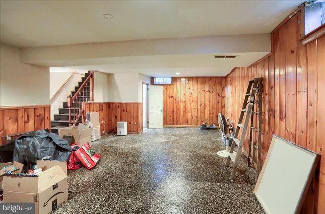 3917 DURHAM RD, Harrisburg, PA 17110