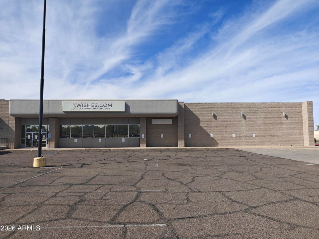 3216 E Cactus Road, Phoenix, AZ 85032 — exterior